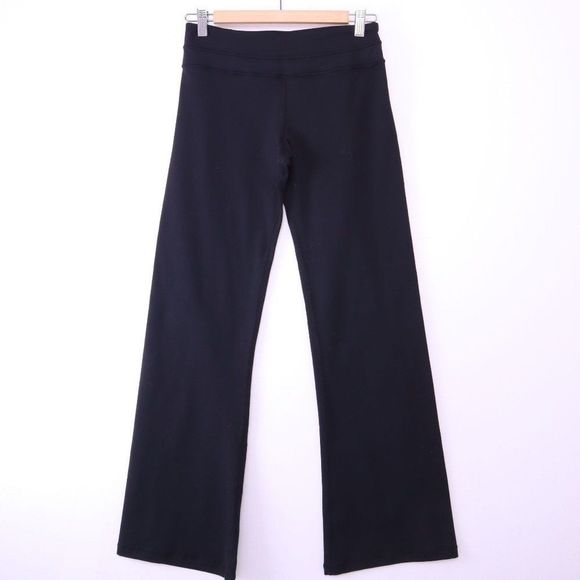 LULULEMON Black Flare Leggings - Picture 1 of 6
